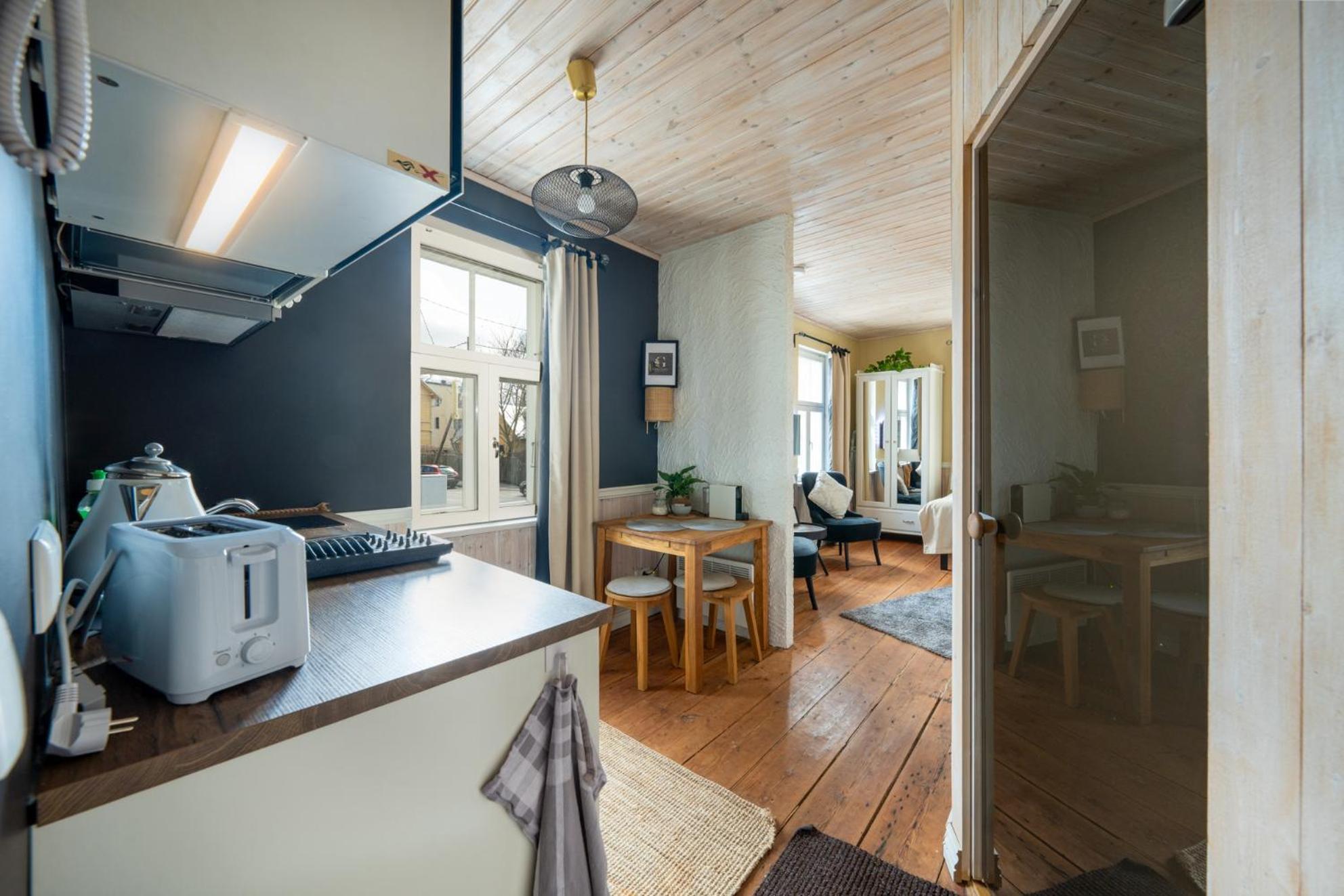 Garden Studio Next To Telliskivi & Old Town Reval Exterior foto