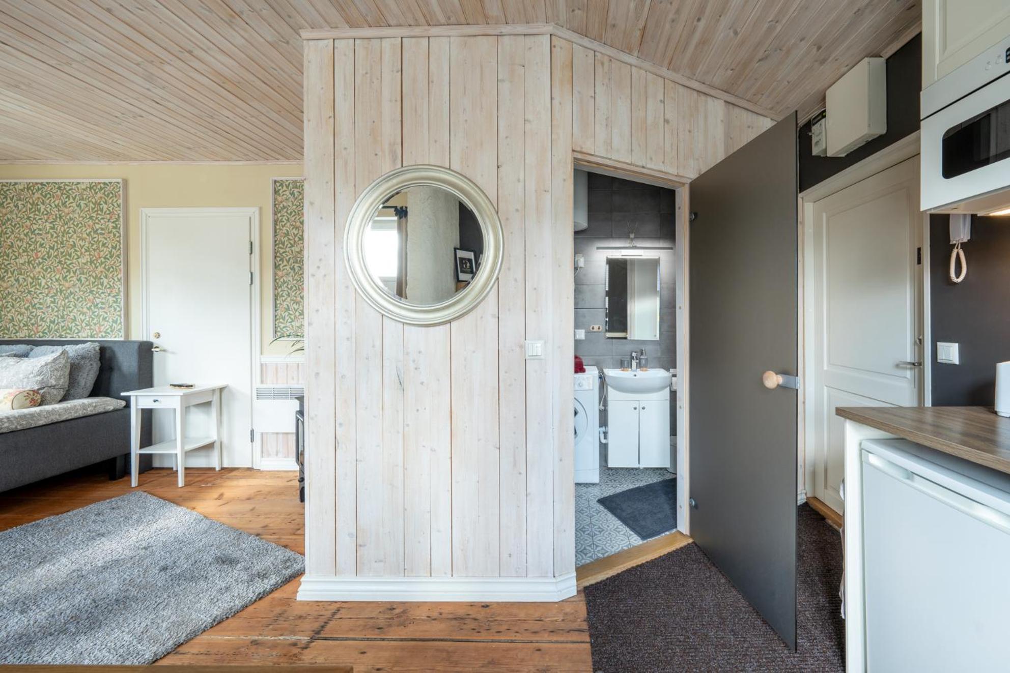 Garden Studio Next To Telliskivi & Old Town Reval Exterior foto